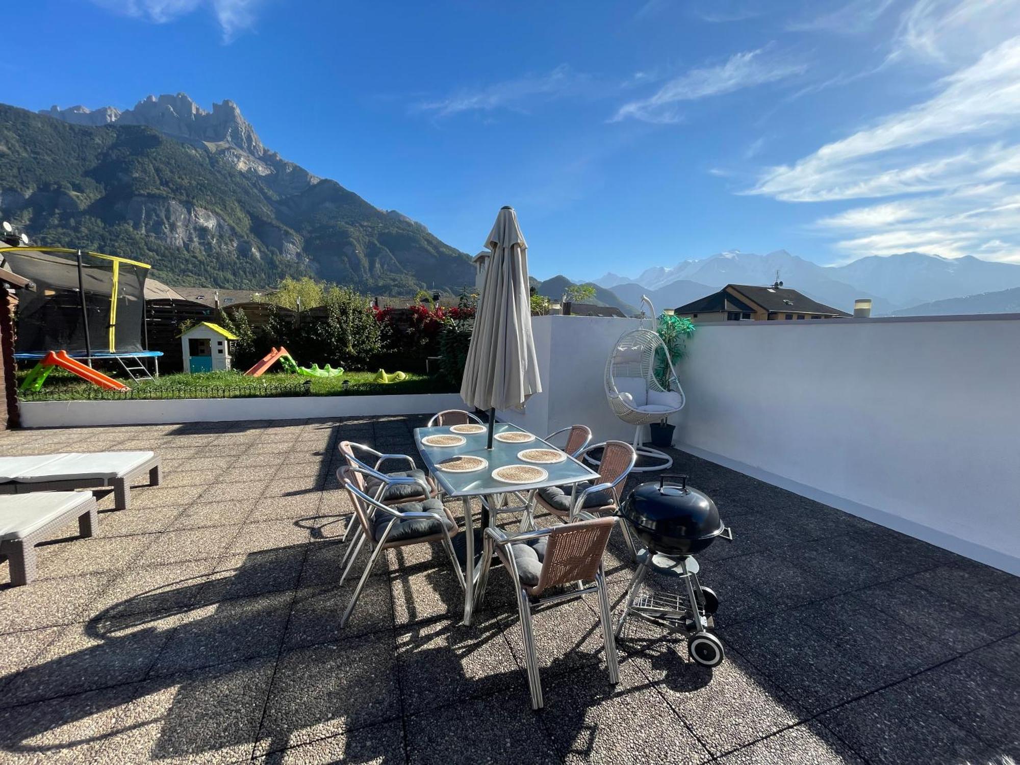 Rooftop 1 - Jacuzzi privé au pied du Monte-blanco Sallanches Esterno foto