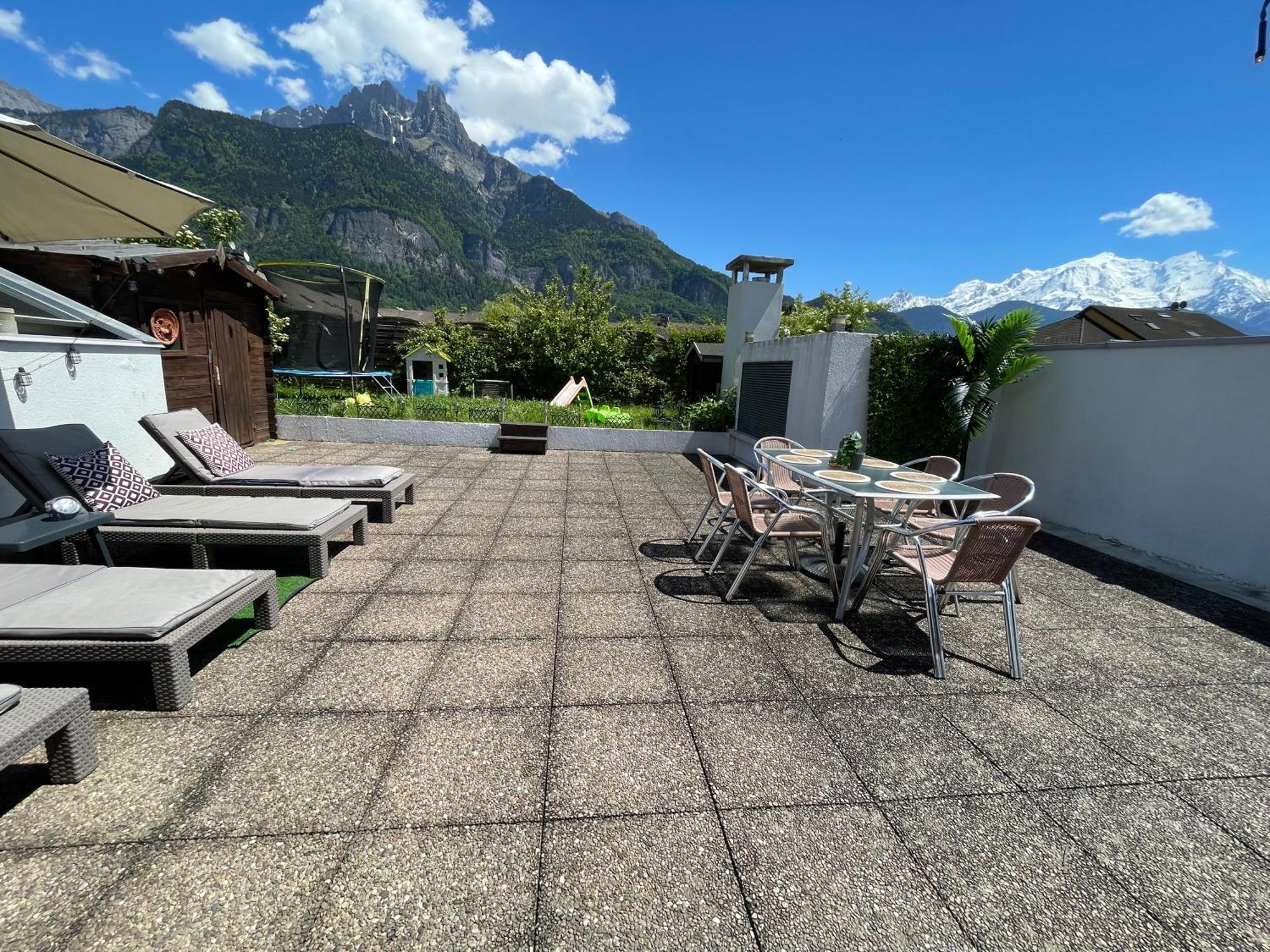 Rooftop 1 - Jacuzzi privé au pied du Monte-blanco Sallanches Esterno foto