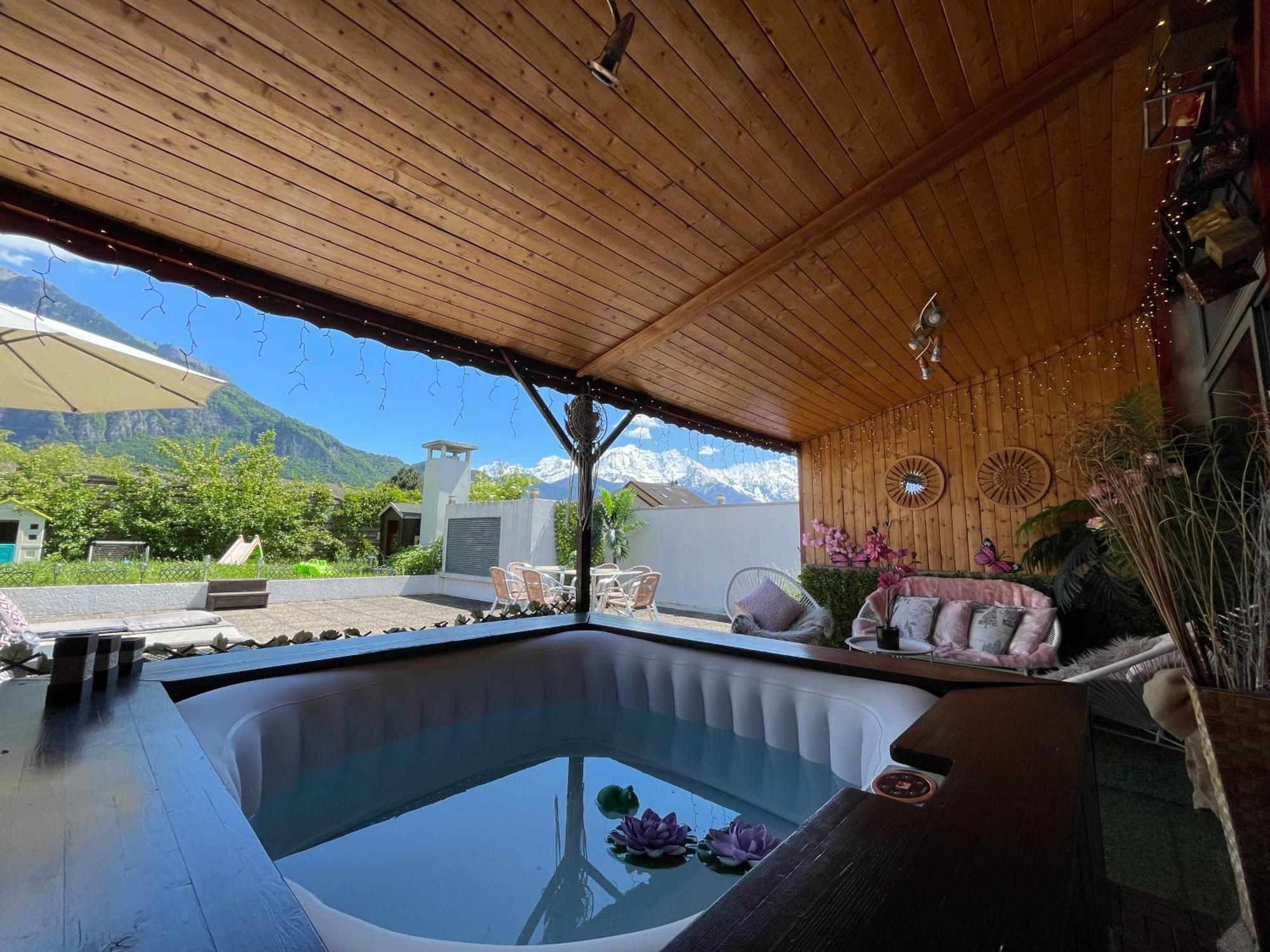 Rooftop 1 - Jacuzzi privé au pied du Monte-blanco Sallanches Esterno foto